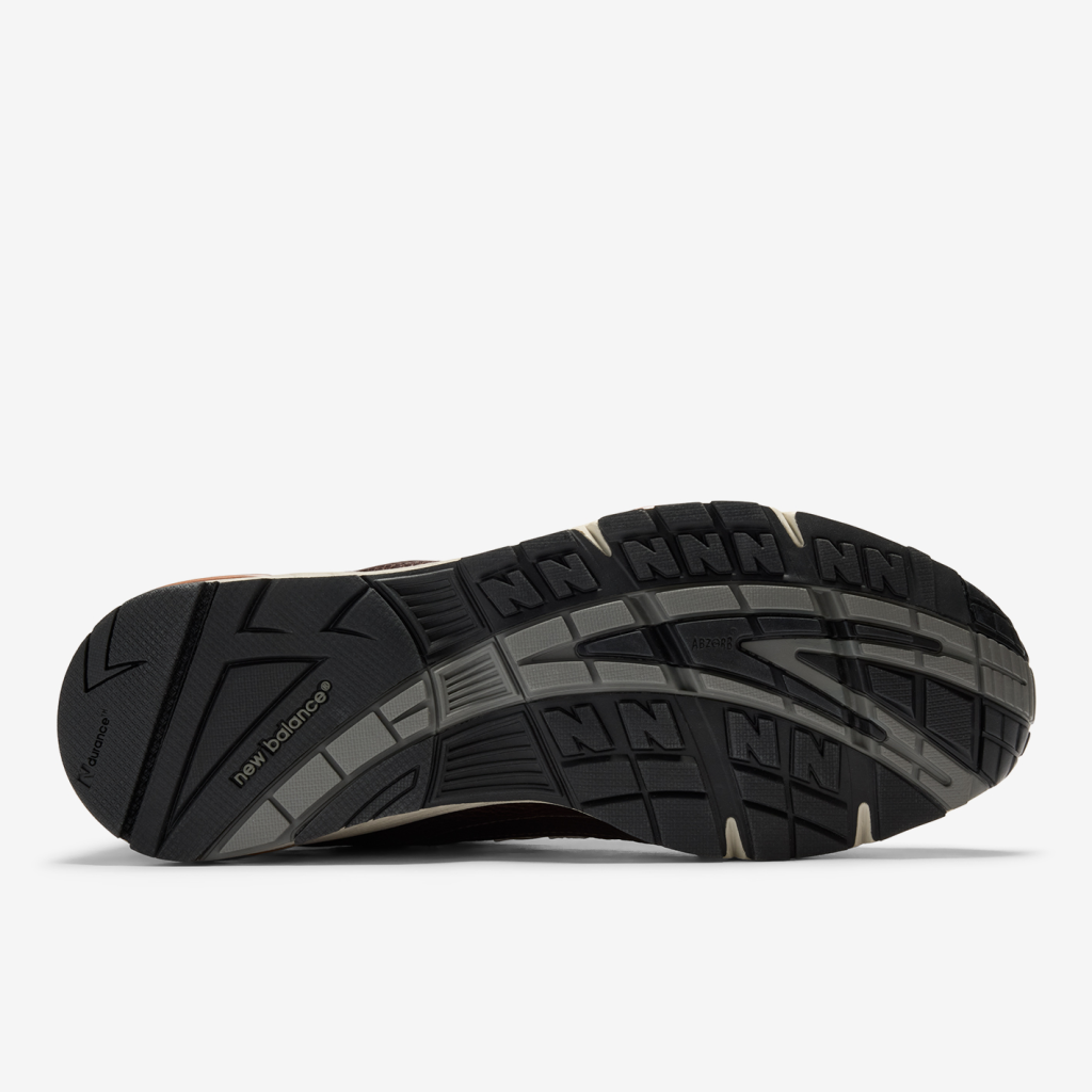 New Balance M 991 v1 Made in UK Luxe Freizeitschuhe in BRAUN