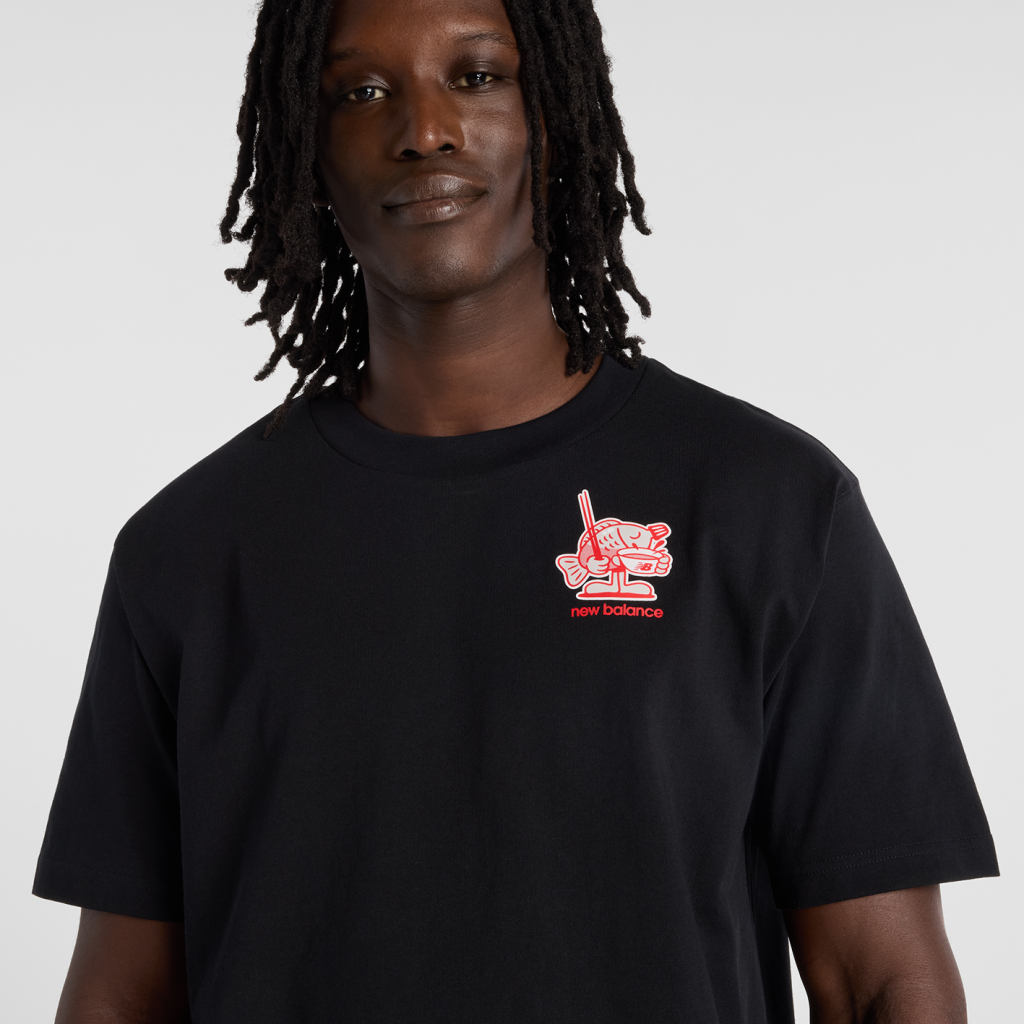 New Balance Ramen T-Shirt in SCHWARZ
