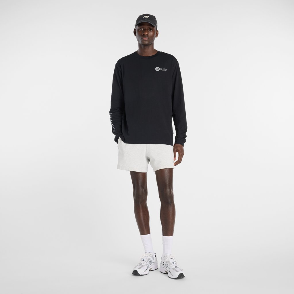 New Balance Vortex Long Sleeve in SCHWARZ