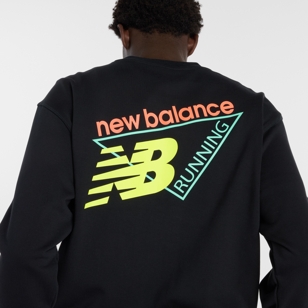 New Balance Classic Tri-Logo French Terry Crew in SCHWARZ