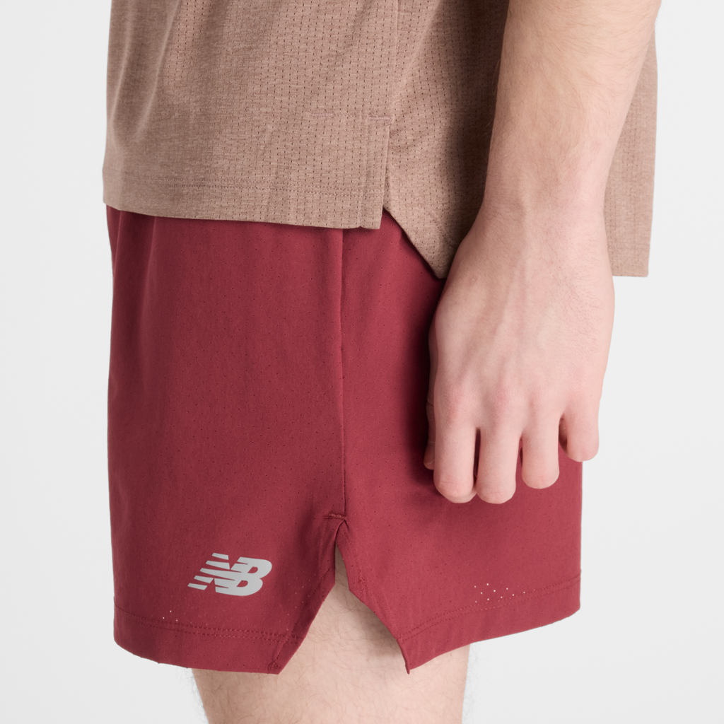 New Balance NB Athletics Run T-Shirt in BRAUN