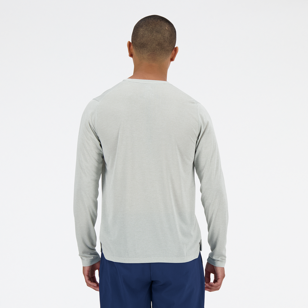 NB Athletics Run Long Sleeve T-Shirt athletic grey model_bild_back_brandshop