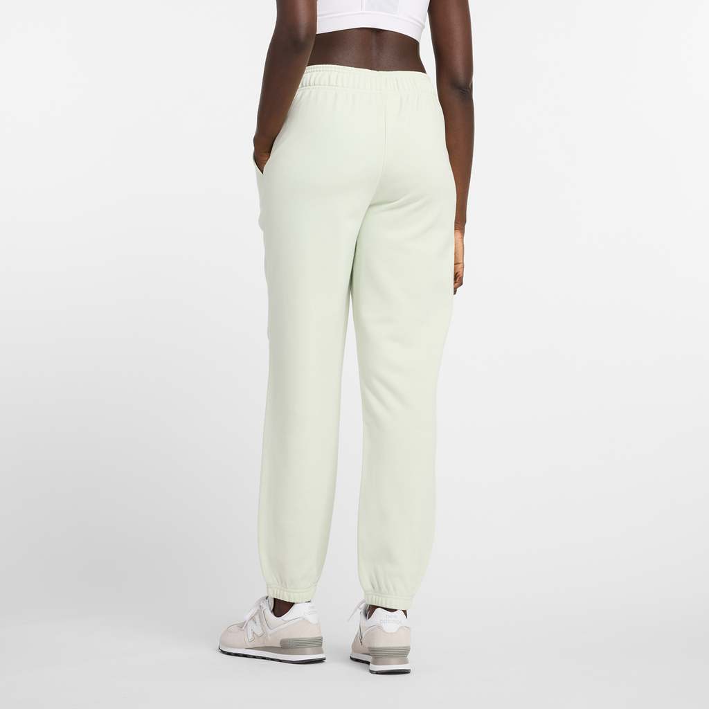 W Sport Essentials French Terry Jogger natural mint model_bild_back_brandshop