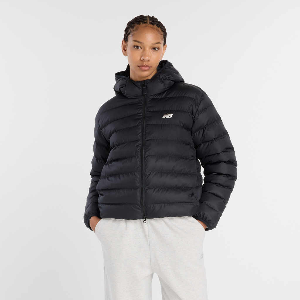 New Balance W Puffer Jacket in SCHWARZ