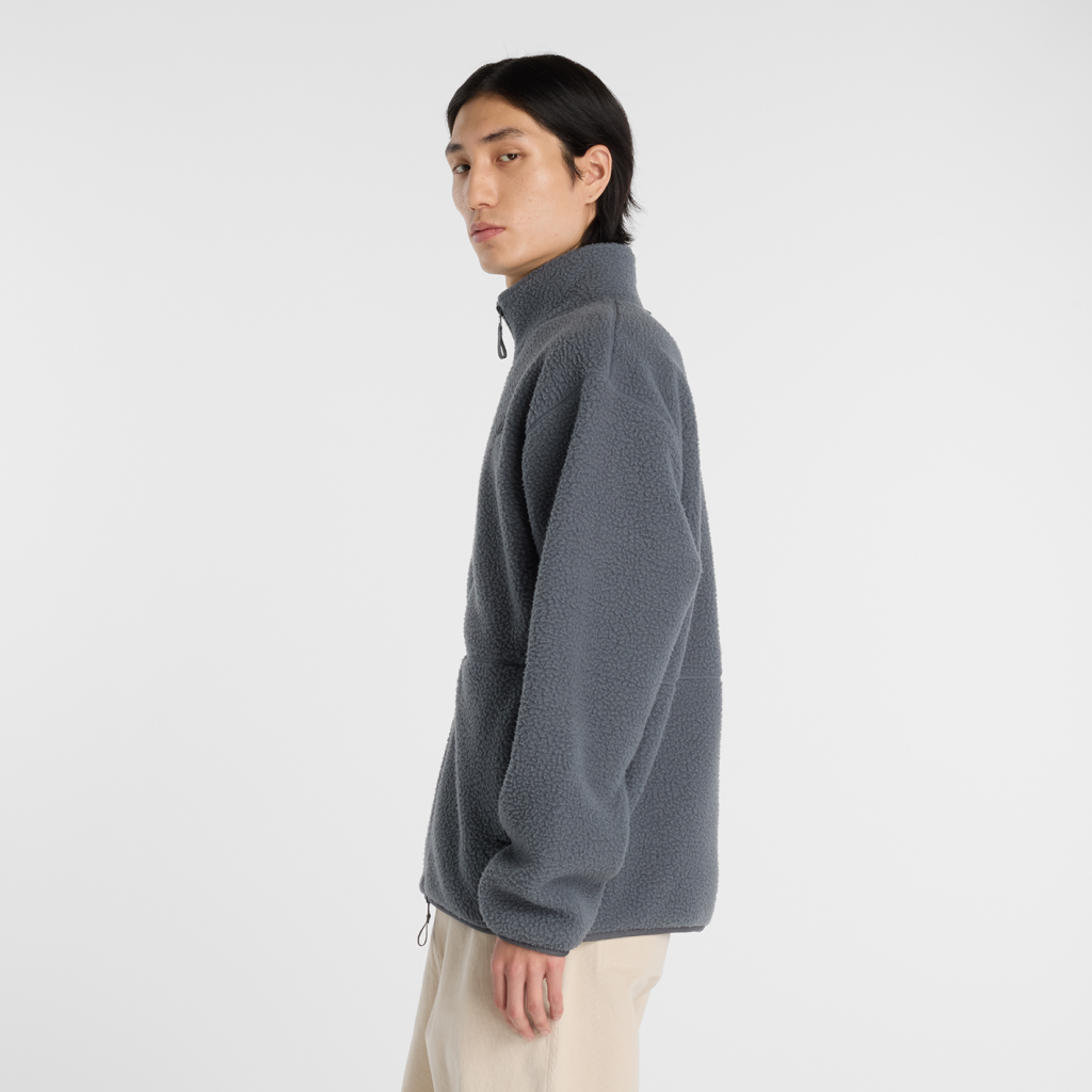 New Balance High Pile Jacket in GRAU