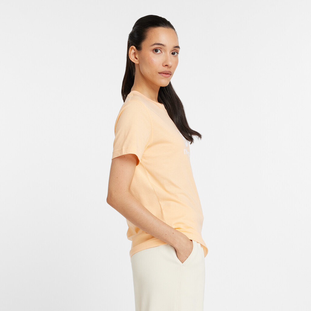 New Balance - W Sport Essentials Jersey Logo T-Shirt - peach blossom