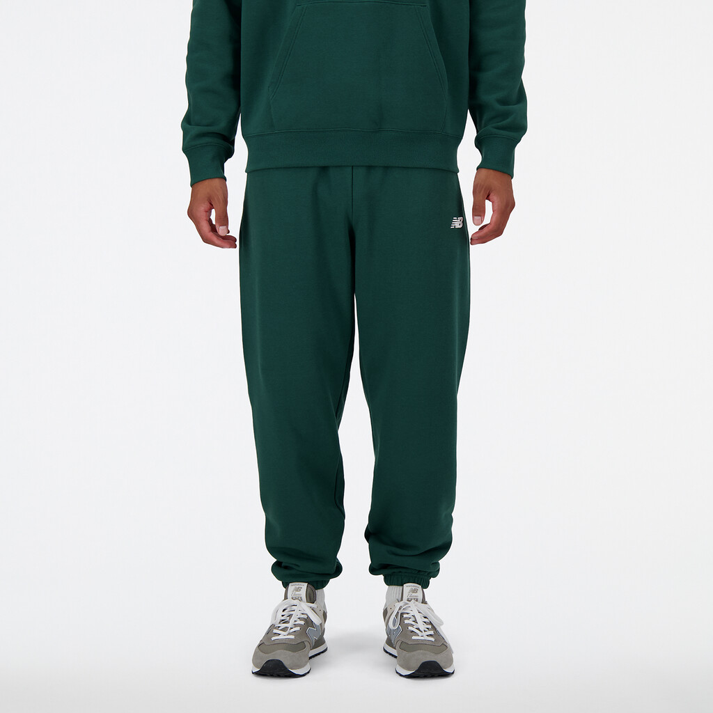 New Balance - Sport Essentials French Terry Jogger - nightwatch green