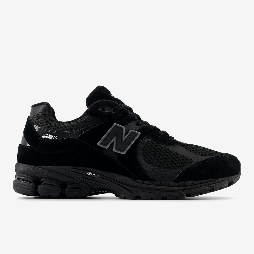 New Balance - M2002WB - black