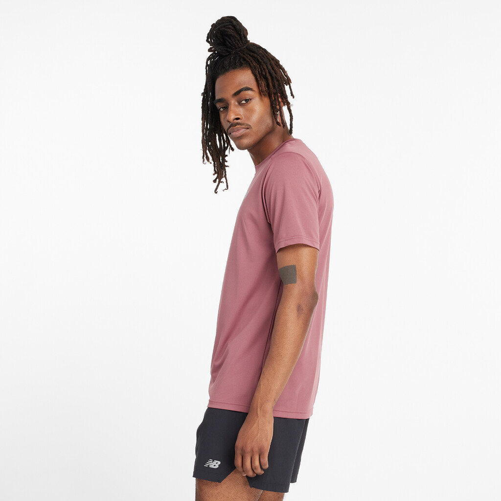 New Balance - Core Run Short Sleeve - washed burgundy