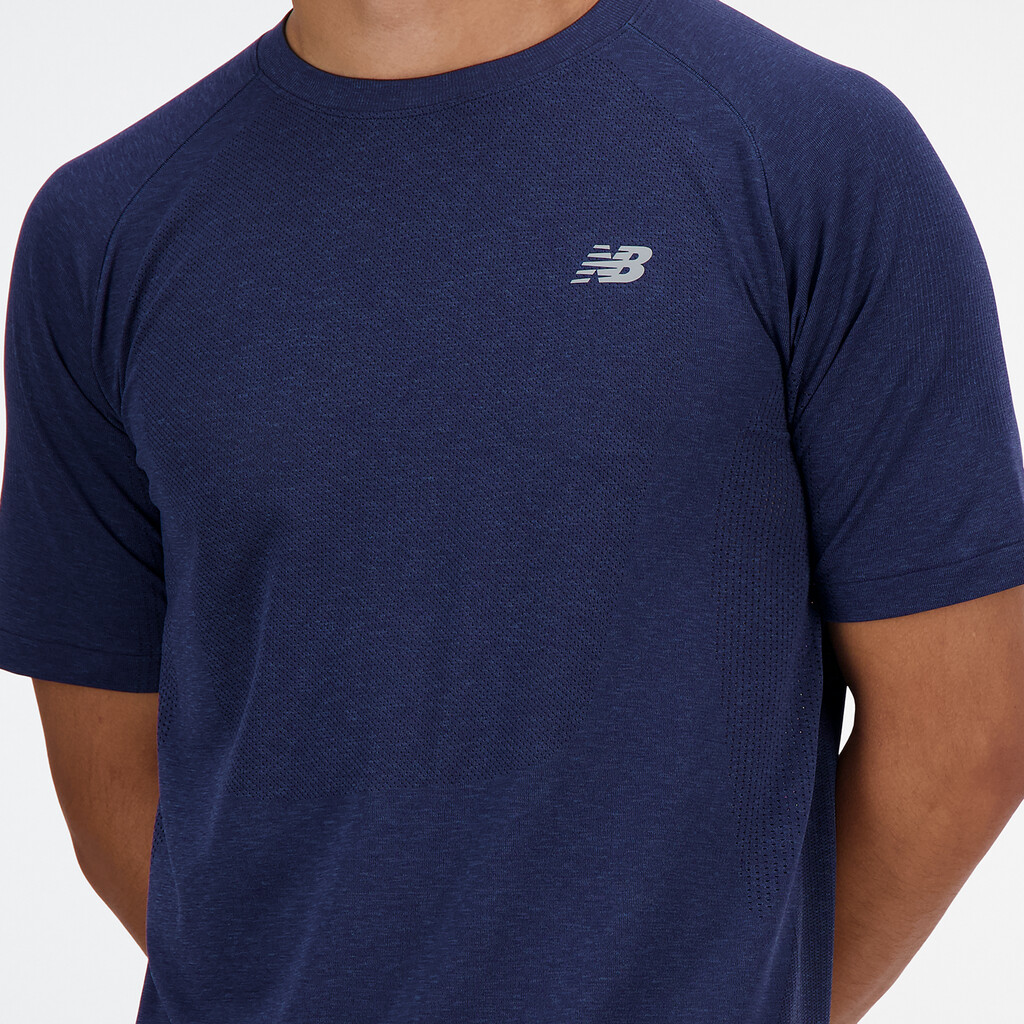 New Balance - NB Athletics Seamless T-Shirt - nb navy