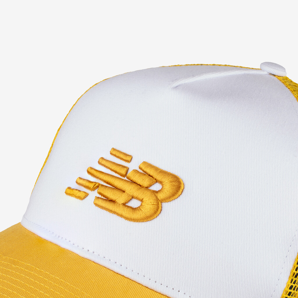 New Balance - Sport Essentials Trucker Hat - ginger lemon