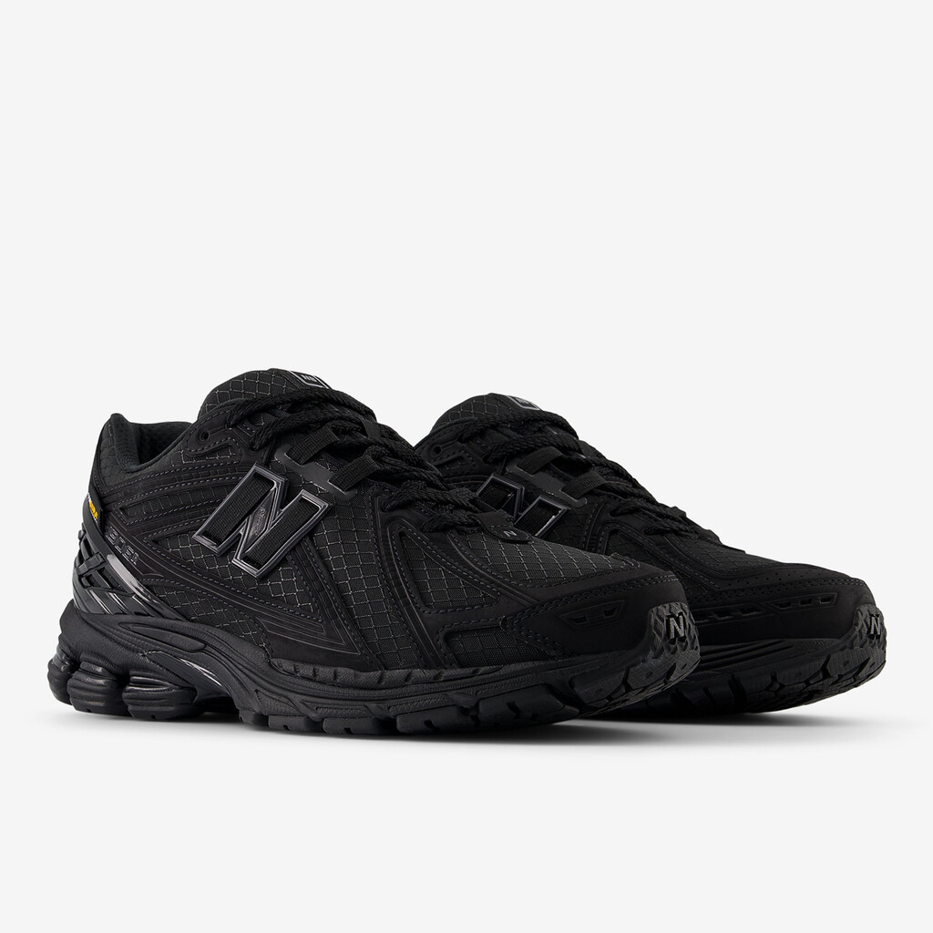 New Balance - M1906RWF - black