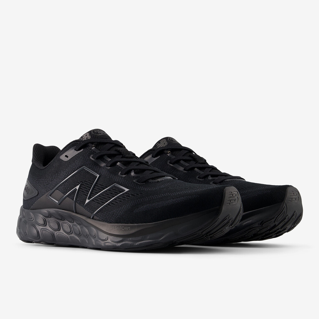 New Balance - M680CK8 Fresh Foam 680 v8 - black